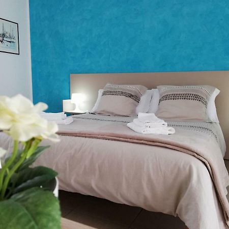 Appartamento Gambero Beach Santa Teresa Di Riva Exteriör bild