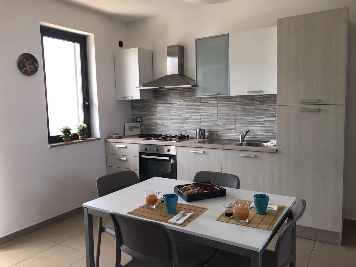 Appartamento Gambero Beach Santa Teresa Di Riva Exteriör bild
