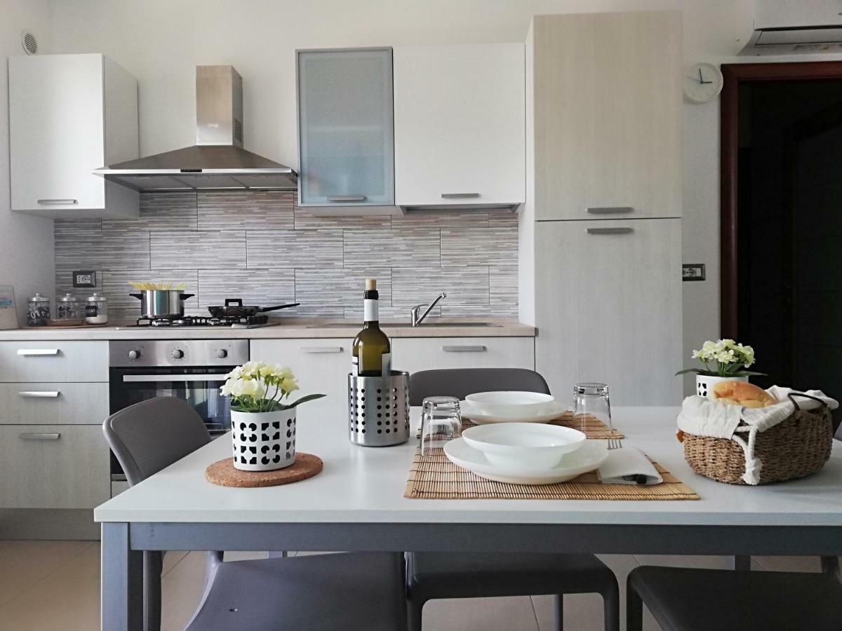 Appartamento Gambero Beach Santa Teresa Di Riva Exteriör bild